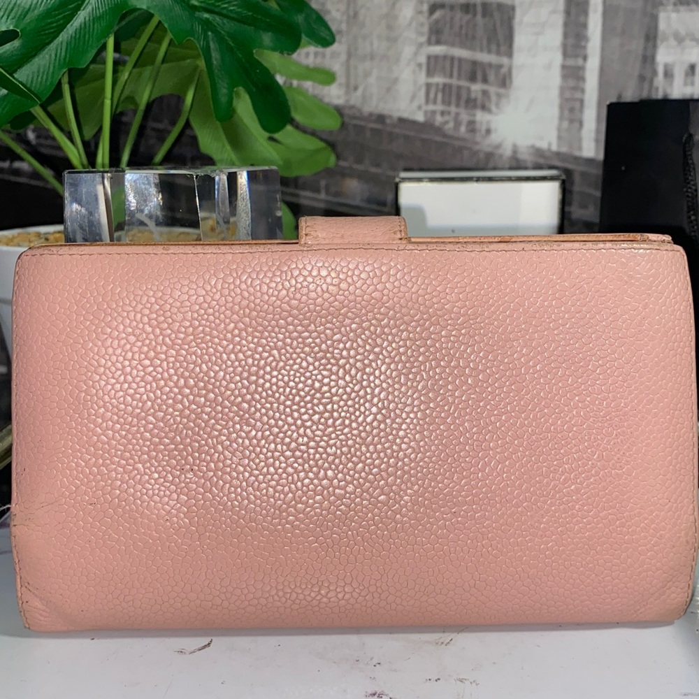Authentic CHANEL Pink Caviar Timeless CC Purse Wallet - Picture 6 of 17
